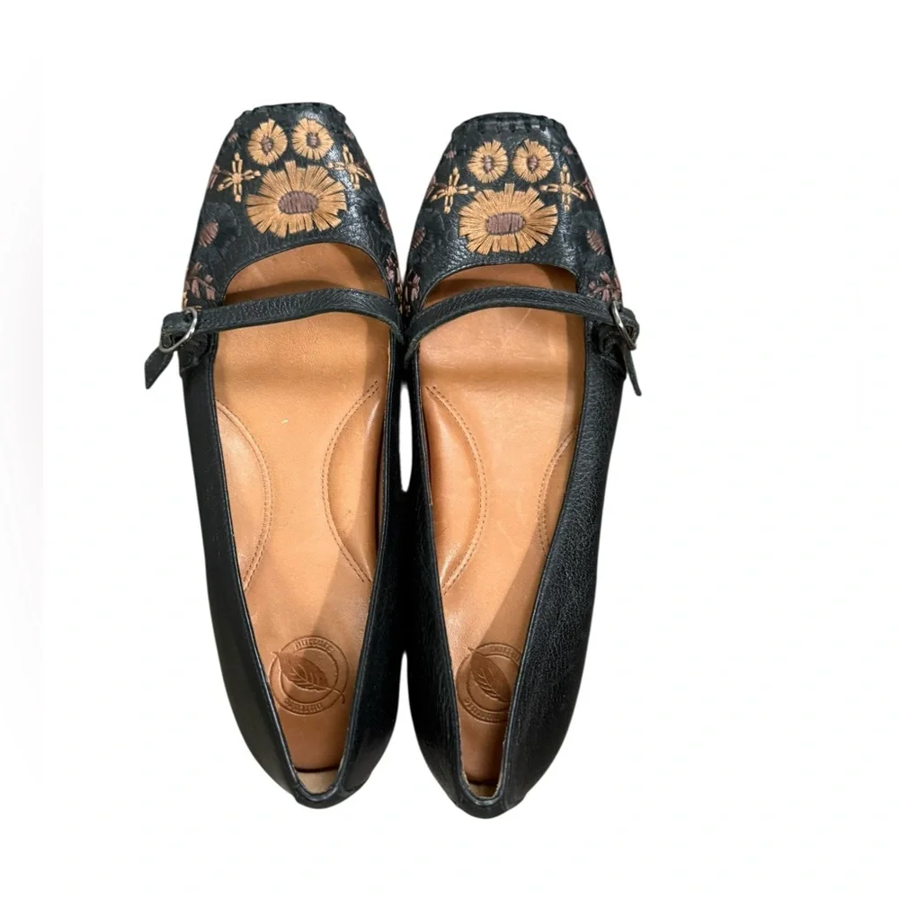Nurture by Lamaze Black Floral Embroidered Mary Jane Flats